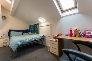 Photo 28- click for photo gallery